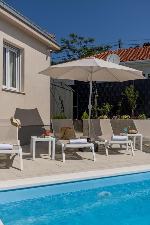 Villa Katess With Heated Pool Split Luaran gambar