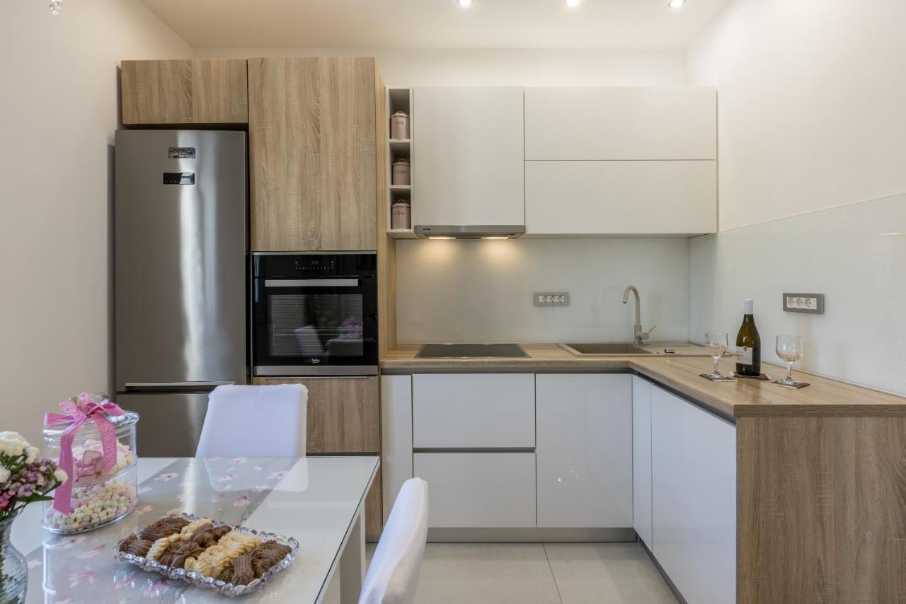 Villa Katess With Heated Pool Split Luaran gambar